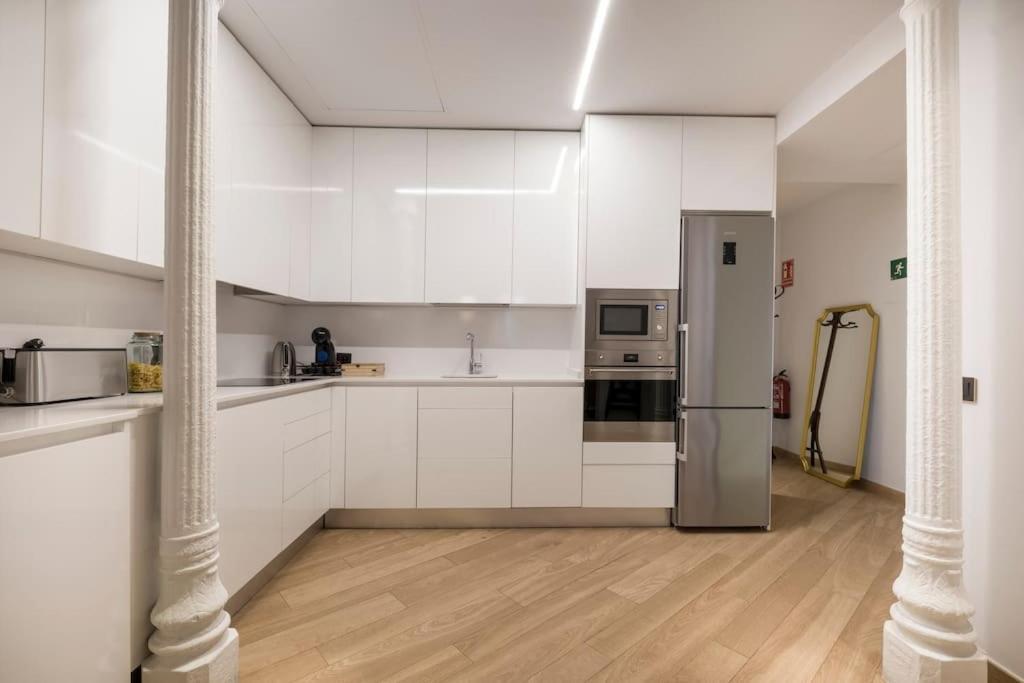Lujoso Apartamento Cerca De Plaza Mayor مدريد المظهر الخارجي الصورة